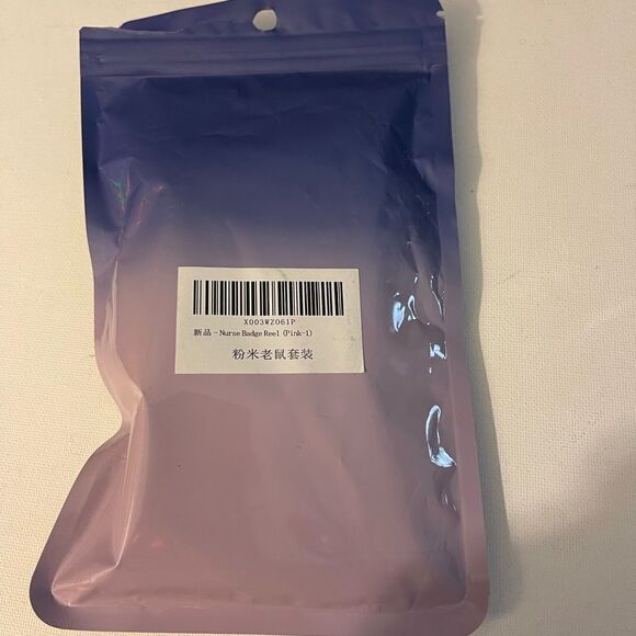 Minnie Mouse Nurse Badge Reel and Holder NWT - Picture 7 of 9